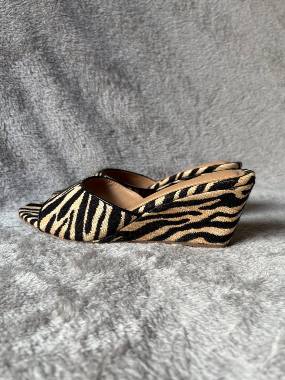 Top Moda Comfort Zebra Print Wedge Mule Sandals Women’s 8.5